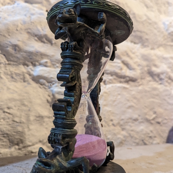 Disney Haunted Mansion Gargoyle Hourglass - Picture 4 of 4